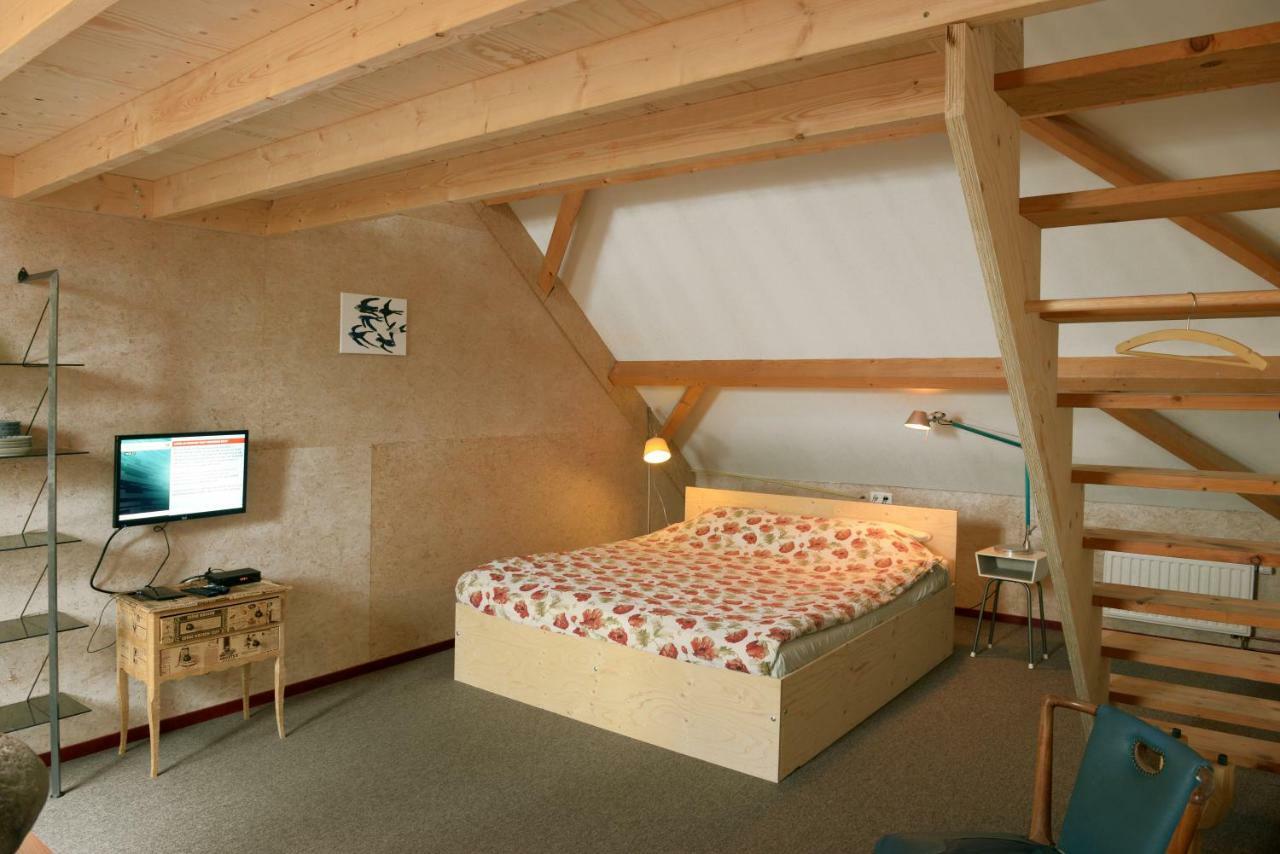 Historische Boerderij Familiekamer Heinkenszand エクステリア 写真